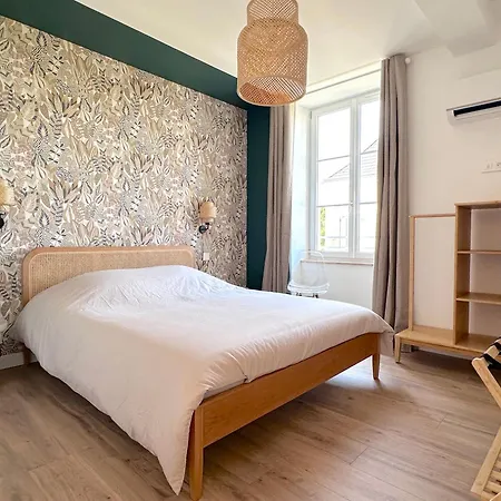 Le 14-16 Tatil Evi Lussac-les-Châteaux